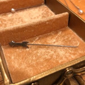 Vintage Silver Arrow Stick Pin